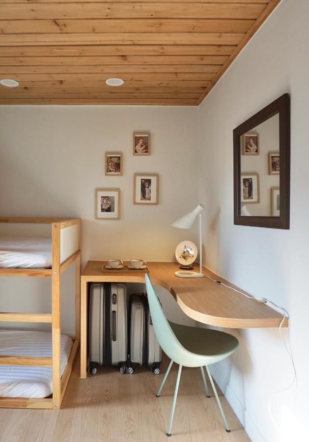 Mapo Rooftop Camping House Seoul Bagian luar foto